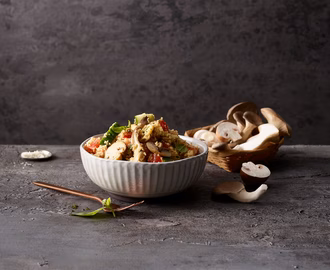 couscous_salat_mit_pilzen_und_tomaten_010425_website